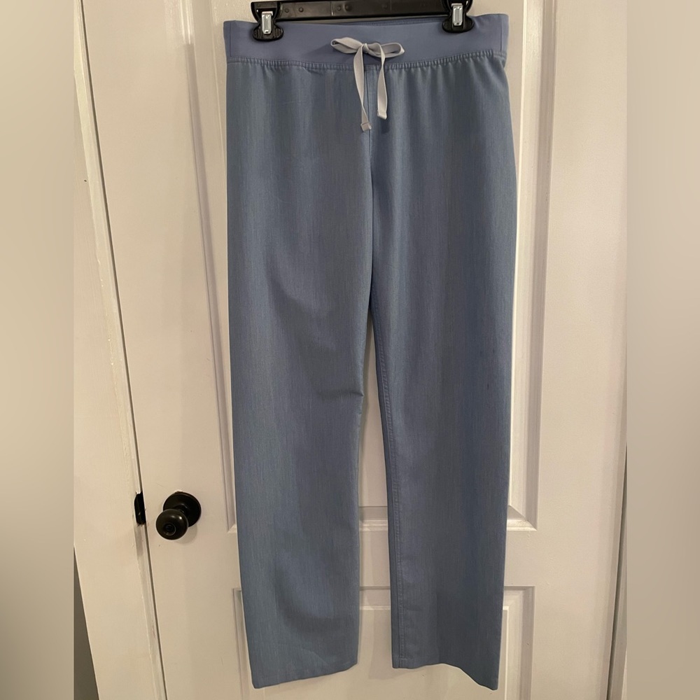 Figs Livingston Basic Scrub Pants Heather Indigo Blue
Small Tall Limited Edition